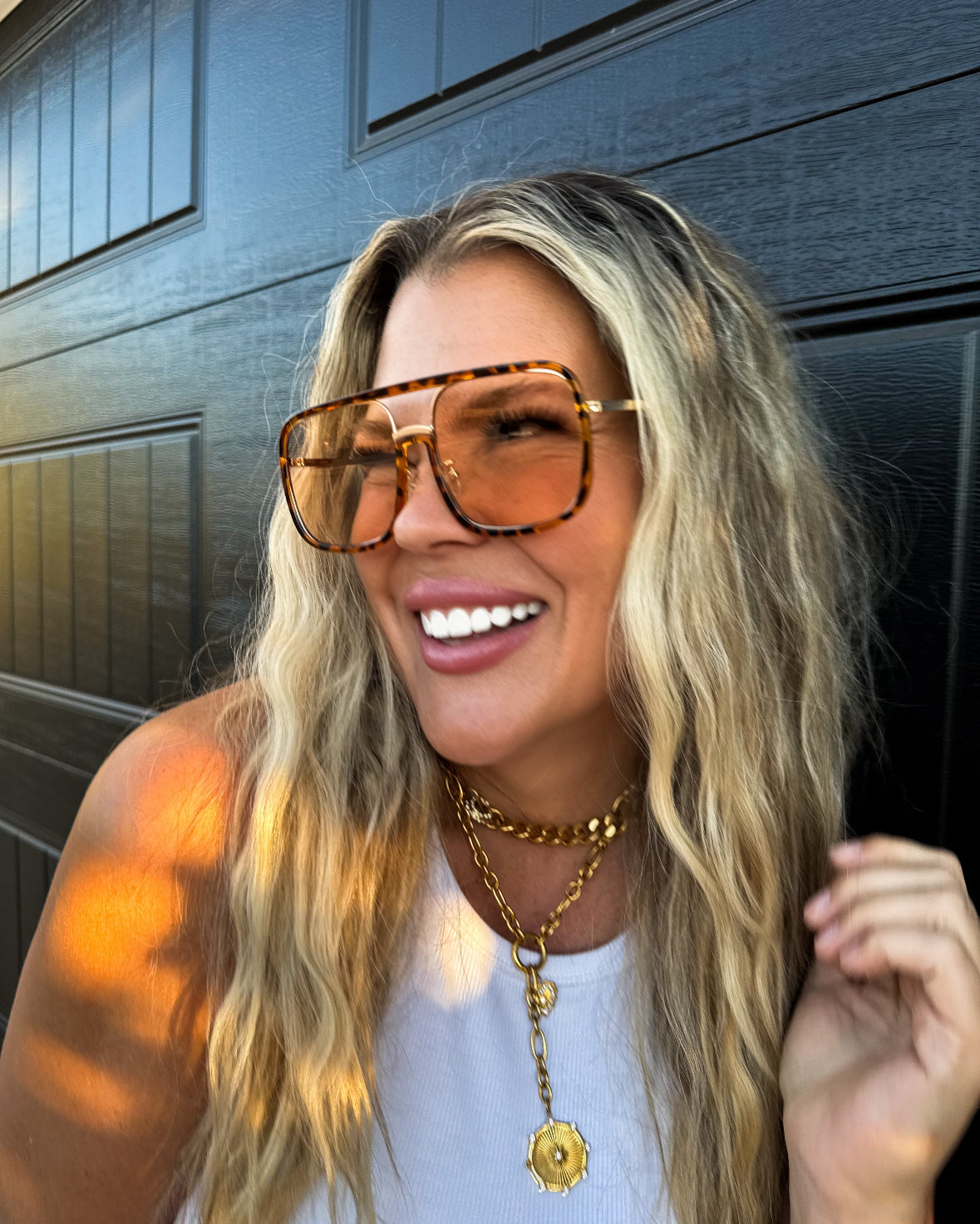 Golden Hour Amber Sunglassee