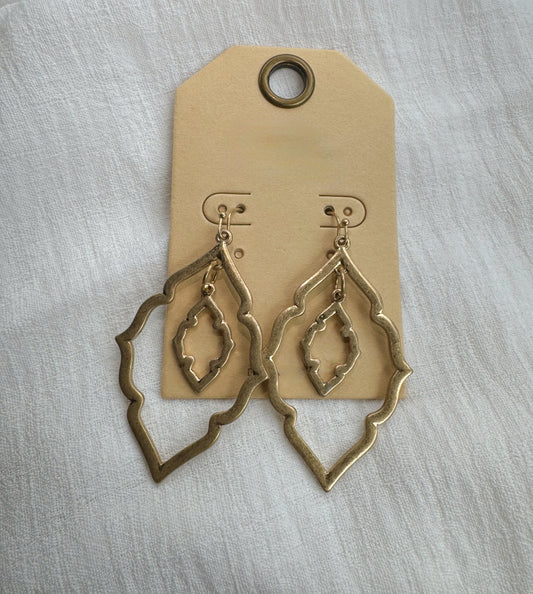 Brushed Gold & Quatrefoil Earrings